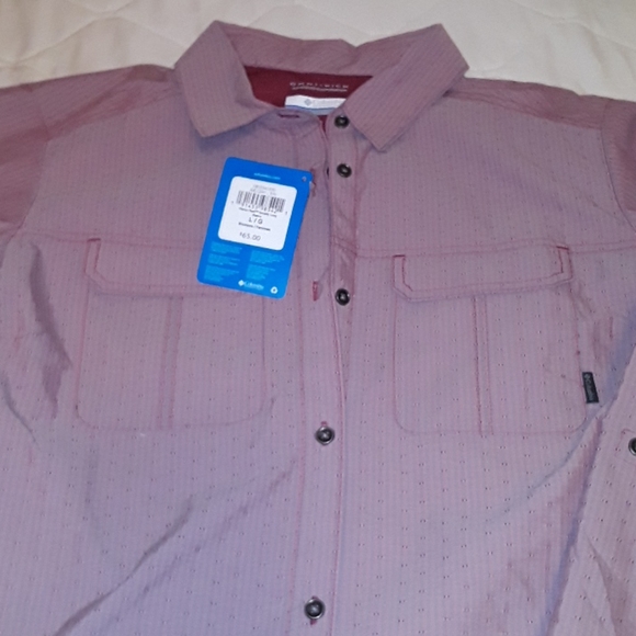 Columbia Tops - Columbia omni-shade LG